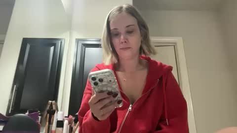 leanneluxecouple online show from 11-20-25, 11:32