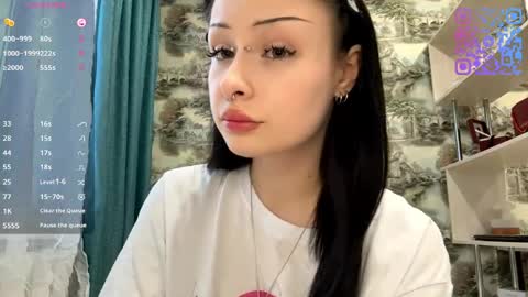 Kiki online show from 05-11-26, 03:51