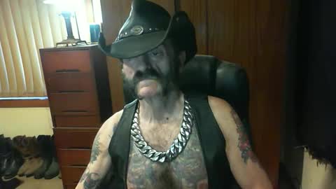 leathergreaser online show from 09-29-25, 07:40