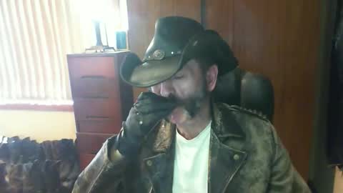 leathergreaser online show from 05-27-26, 01:57