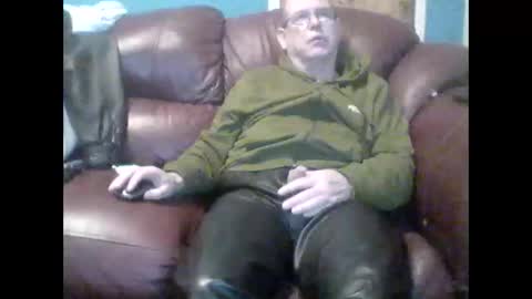 leatherpants68 online show from 10-12-25, 09:03
