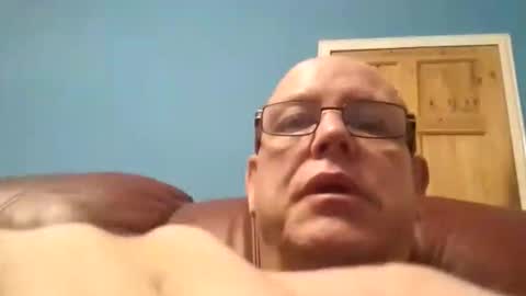 leatherpants68 online show from 11-09-25, 10:08