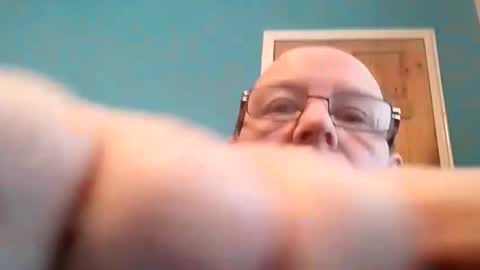 leatherpants68 online show from 11-29-25, 09:01