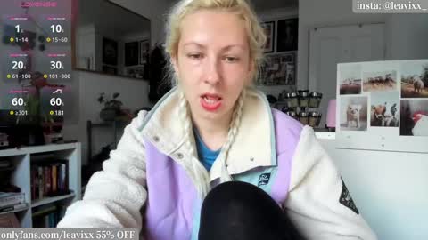 LeaVixx online show from 03-11-25, 05:13