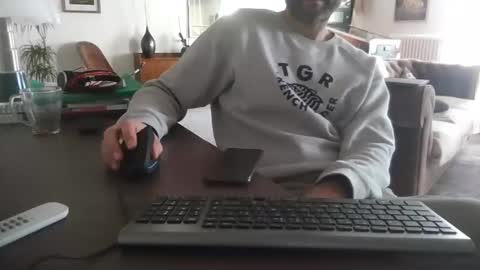 lebovski42002 online show from 02-16-25, 09:48