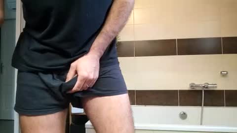 Snapshot of lebrun1985 chatting on 09-13-25, 08:03 lebrun1985 online show from 09-13-25, 08:03