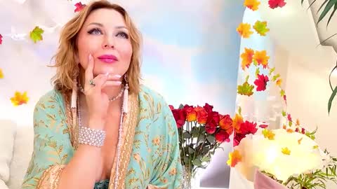 Snapshot of ledy_mary chatting on 11-23-25, 05:57 ledy mary online show from 11-23-25, 05:57