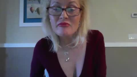 Victorias Secret Life online show from 02-25-26, 10:08