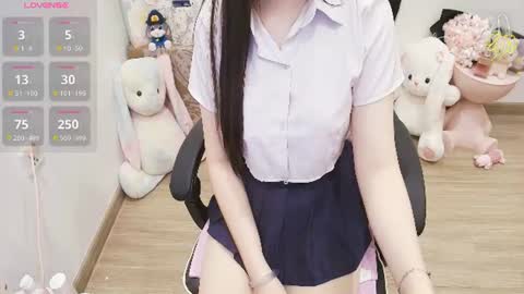 Snapshot of lee_cute18 chatting on 07-09-26, 12:04 Lee online show from 07-09-26, 12:04