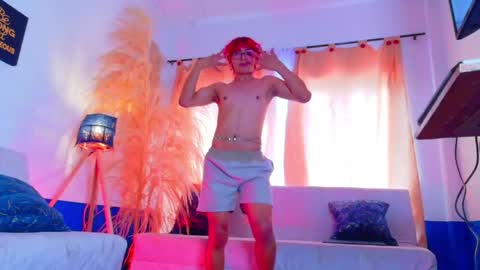 leeh online show from 06-06-26, 04:33