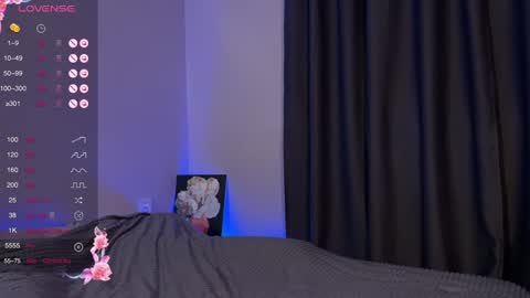 Amelie online show from 12-10-24, 08:49