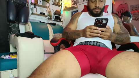 leenar_key online show from 04-23-26, 03:25