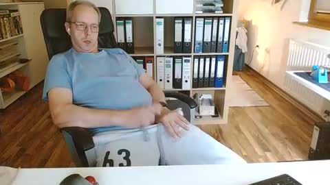 Dave online show from 07-05-26, 09:33