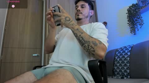 Alejandro online show from 04-22-26, 10:55