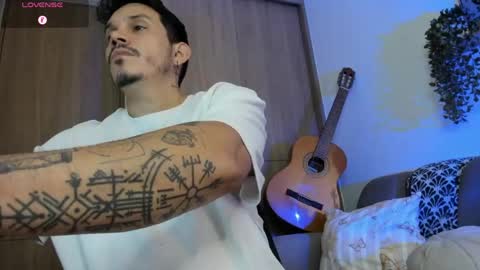 Alejandro online show from 06-05-26, 12:39