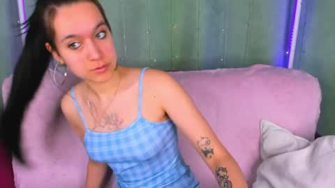 Snapshot of leiawow chatting on 05-13-26, 08:55 leiawow online show from 05-13-26, 08:55