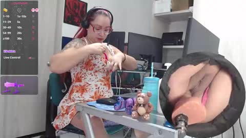 LeidyDi223 online show from 11-21-25, 02:38