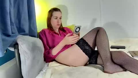 Leila online show from 11-04-25, 11:04