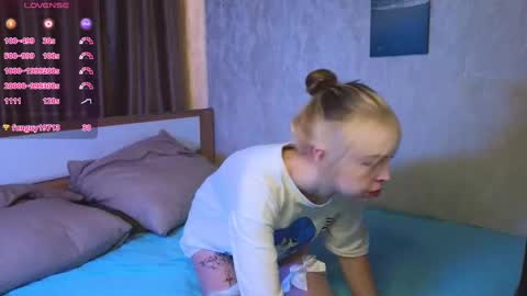 Snapshot of leiladwight chatting on 12-03-24, 04:36 Leila online show from 12-03-24, 04:36