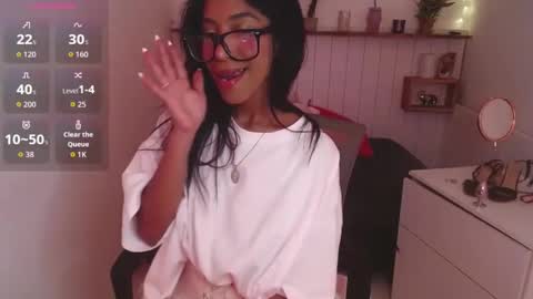 Snapshot of leilaebony_ chatting on 09-13-25, 01:44 leilaebony_ online show from 09-13-25, 01:44