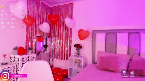 Leila online show from 02-15-26, 10:06