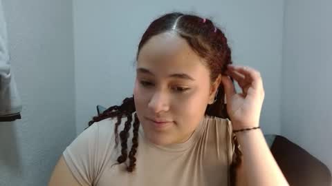 leilaprettysex online show from 02-12-26, 12:33