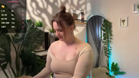 Lela online show from 04-03-26, 09:35