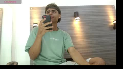 lelehott01 online show from 07-16-26, 03:01