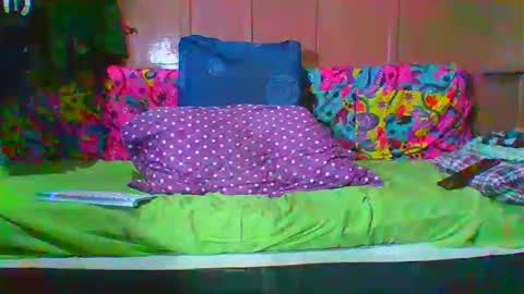 Snapshot of lemao77 chatting on 11-19-25, 01:16 SEX MASTER online show from 11-19-25, 01:16