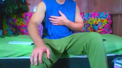 Snapshot of lemao77 chatting on 11-28-25, 07:27 SEX MASTER online show from 11-28-25, 07:27