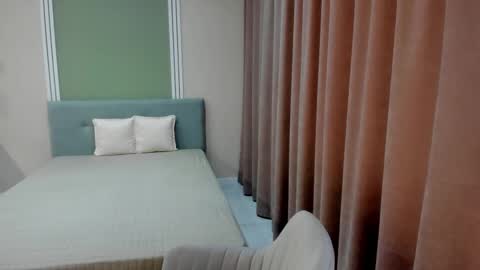 Lissa online show from 03-25-26, 02:56