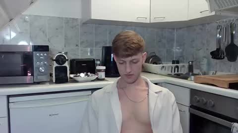 Snapshot of lembmy chatting on 09-21-25, 07:04 lembmy online show from 09-21-25, 07:04