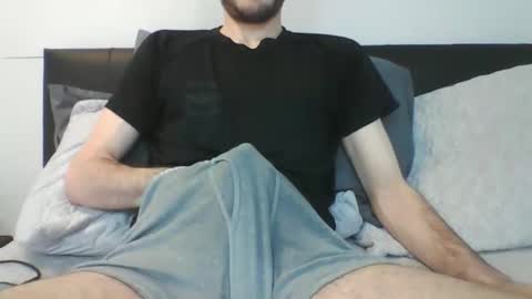 Snapshot of lemon2020435 chatting on 05-29-26, 11:36 lemon2020435 online show from 05-29-26, 11:36
