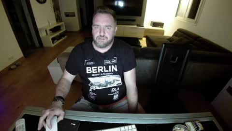 Snapshot of lemouth006 chatting on 01-17-25, 03:34 Ange online show from 01-17-25, 03:34