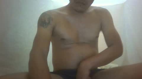 Snapshot of len0n_ chatting on 09-11-25, 11:21 Lenon online show from 09-11-25, 11:21