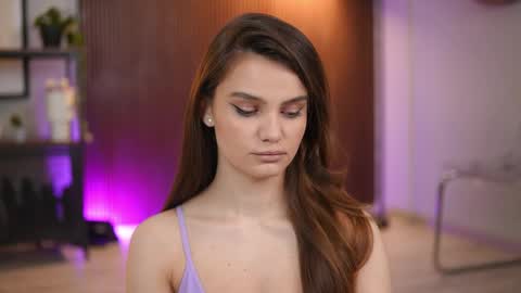 Lena Laurent online show from 05-14-26, 09:05