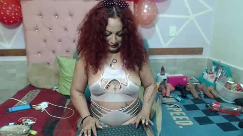 Snapshot of lena_lawson chatting on 09-24-25, 08:06 lena_lawson online show from 09-24-25, 08:06