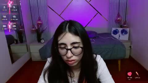Lena online show from 05-19-26, 09:43