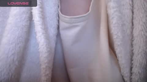 lenagolden online show from 10-24-25, 10:00