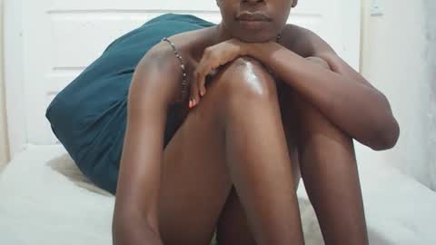 lenah6 online show from 11-05-25, 07:25