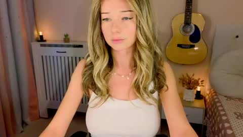 Lena online show from 05-22-26, 07:48