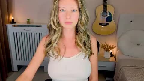 Lena online show from 06-08-26, 11:54