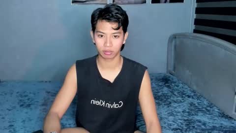 Snapshot of lenard_lust chatting on 11-03-25, 10:05 lenard online show from 11-03-25, 10:05