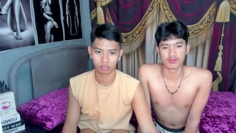 Snapshot of lenard_lust chatting on 11-23-25, 11:43 lenard online show from 11-23-25, 11:43