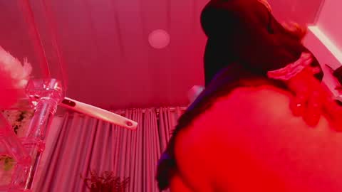 Lenna Kang online show from 04-19-26, 11:29