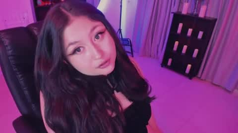 Snapshot of lenasweetx chatting on 07-29-26, 11:58 Lenna Kang online show from 07-29-26, 11:58