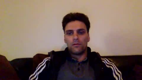 Snapshot of lendariokiss chatting on 09-09-25, 01:32 Armando online show from 09-09-25, 01:32