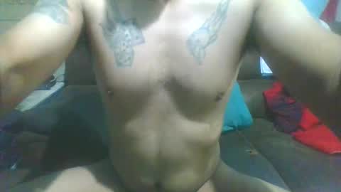 Snapshot of leo0m3d1n4 chatting on 10-17-25, 08:28 Leonel Rodrigo rod online show from 10-17-25, 08:28