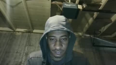 leo199984 online show from 04-25-26, 06:27