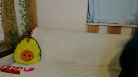 Snapshot of leo_and_lori chatting on 11-23-25, 04:07 Leo and Lori online show from 11-23-25, 04:07